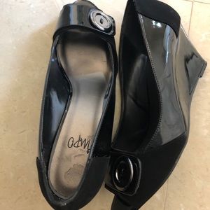 Women Shoes Size 10 US.